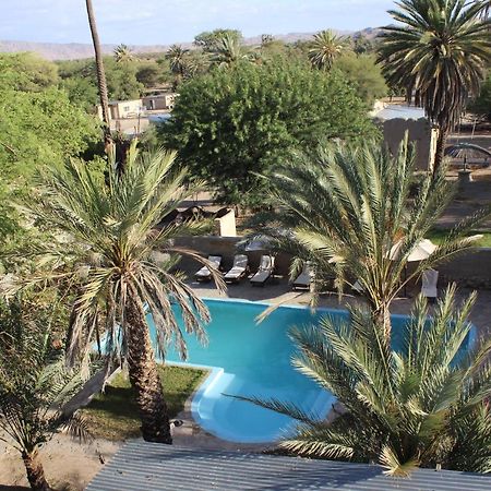 Fort Sesfontein Lodge & Safaris 外观 照片