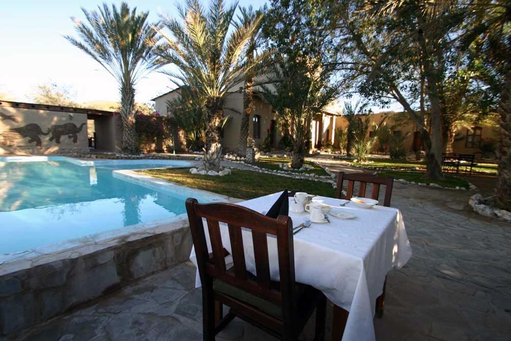 Fort Sesfontein Lodge & Safaris 外观 照片